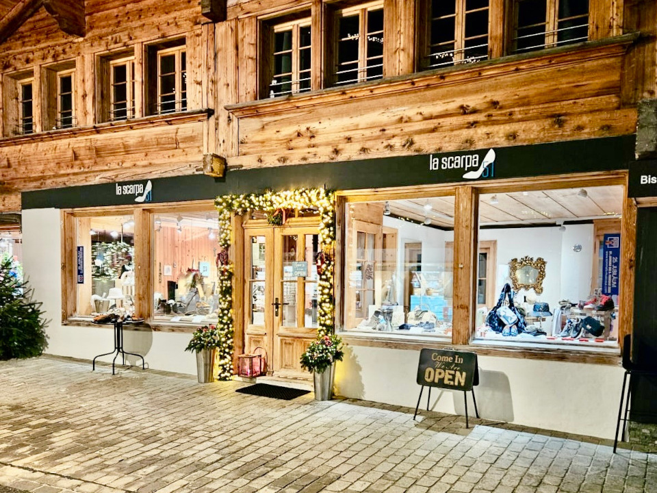 Boutique de chaussures la scarpa 51